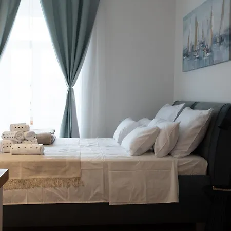 Studio Apartments Rijeka *