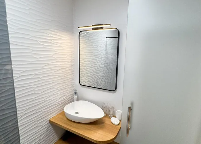 Studio Apartments Rijeka Апартаменты Риека