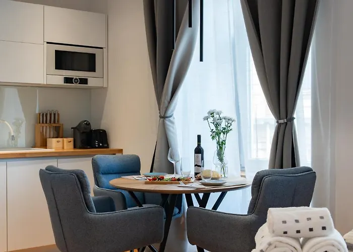 Studio Apartments Rijeka * Риека