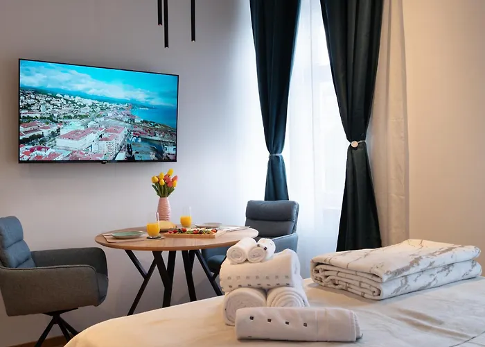 Studio Apartments Rijeka Апартаменты *