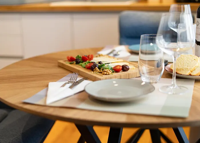 Apartment Studio Apartments Rijeka *